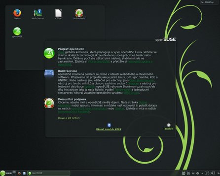 Plocha v prostředí KDE těsně po instalaci openSUSE 13.1