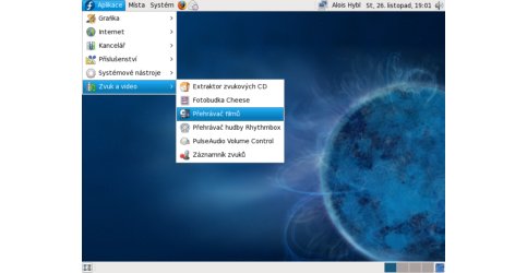 Multimediální software hned po instalaci distribuce Fedora 10