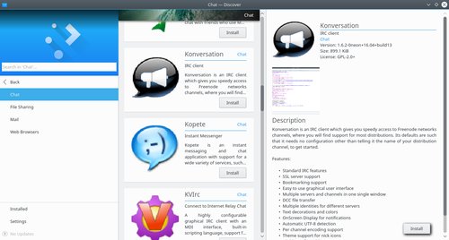 Software KDE je k dispozici z repozitáře distribuce (zde v Discovery)