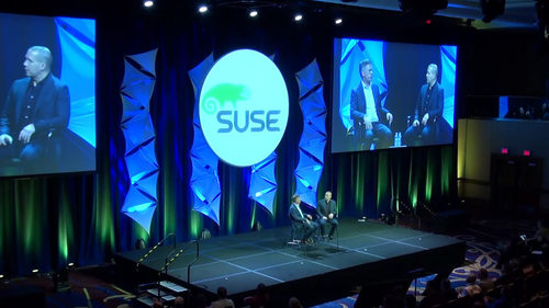 Keynote na SUSECON 2016 (snímek z videozáznamu, © SUSE)